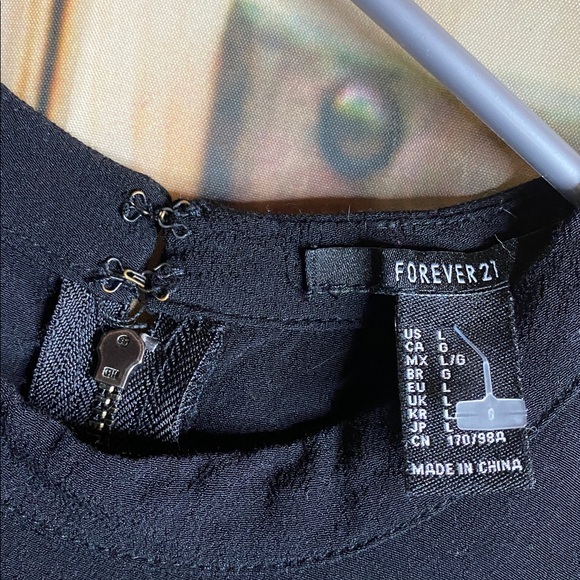 Forever 21 Black Sleeveless Dress - Picture 3 of 3